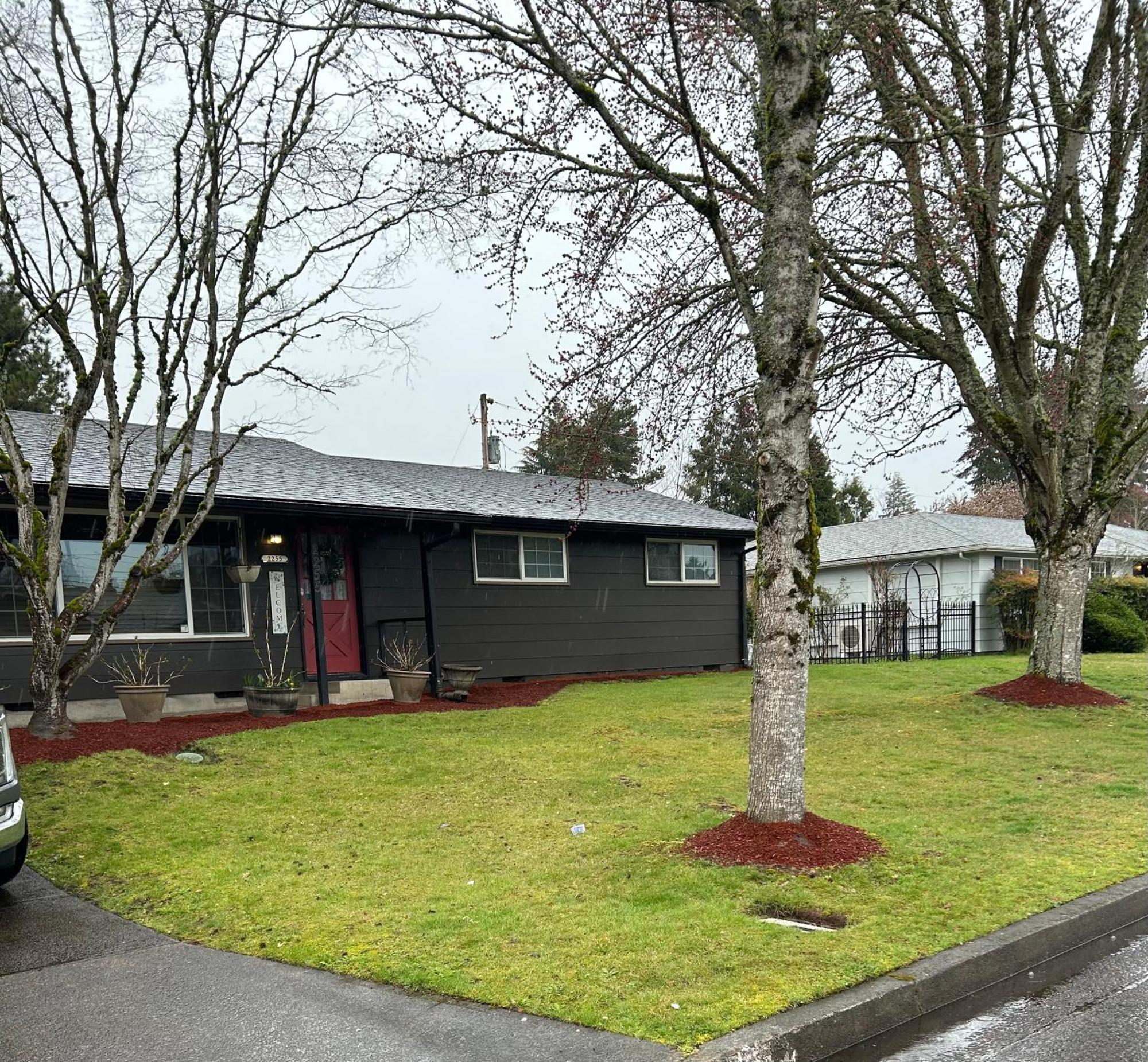 Emerald City 3 Bedroom 1 Bath Home Eugene Exterior foto
